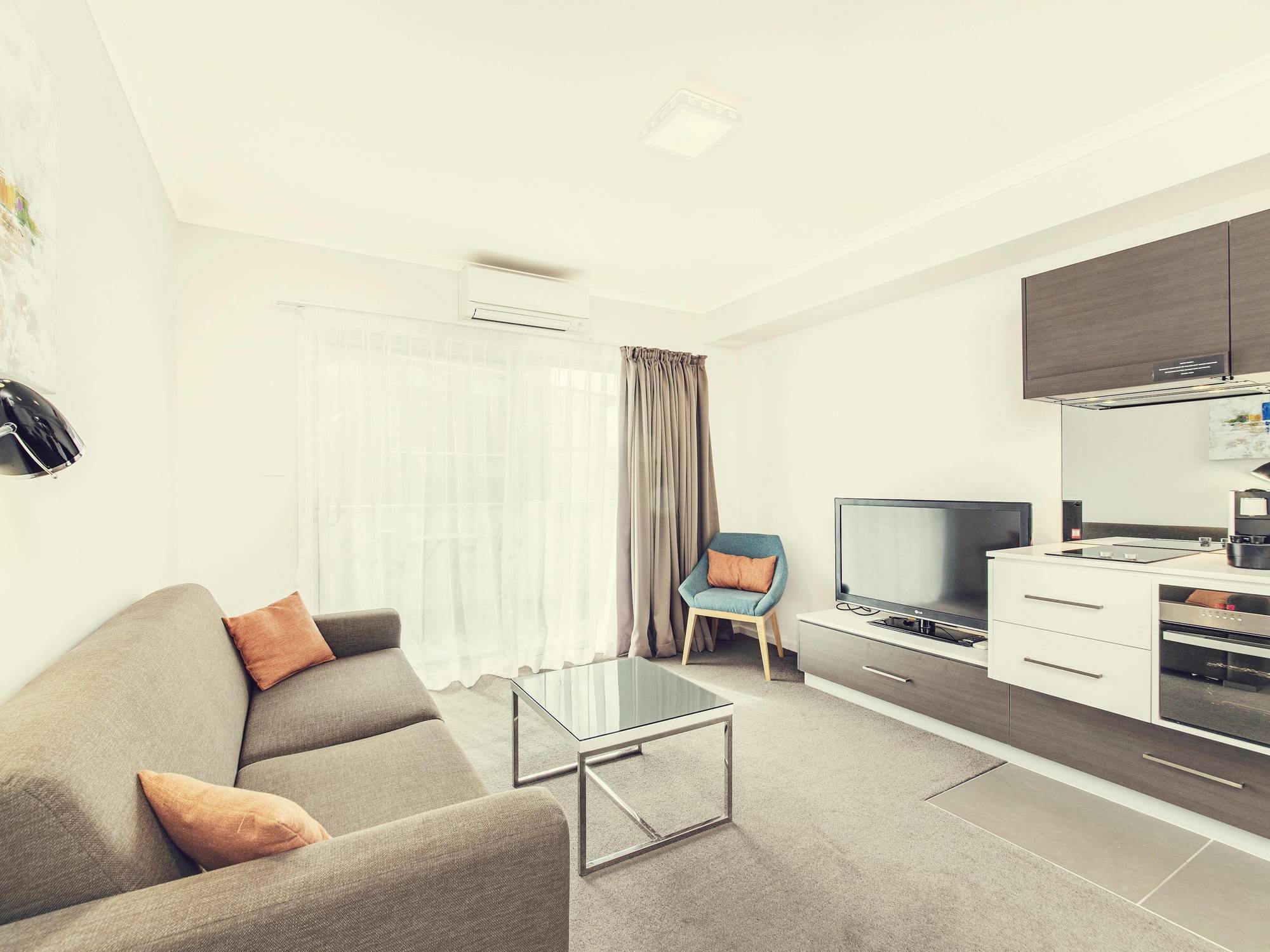 Abode Tuggeranong Lejlighedshotel Canberra Eksteriør billede